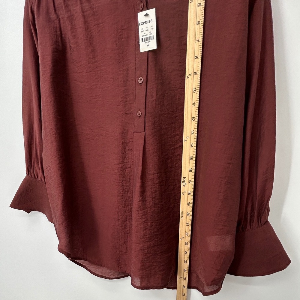Express Womens Burgundy Textured Popover Blouse Flare Cuff Henley Top Medium NEW - Picture 6 of 6